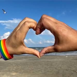 Meet your Posher, Toni